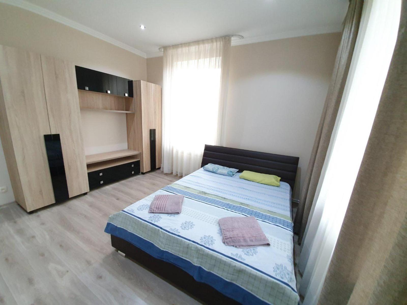 Tourist Home At Stefan Cel Mare With 2 Rooms Кишинев Екстериор снимка