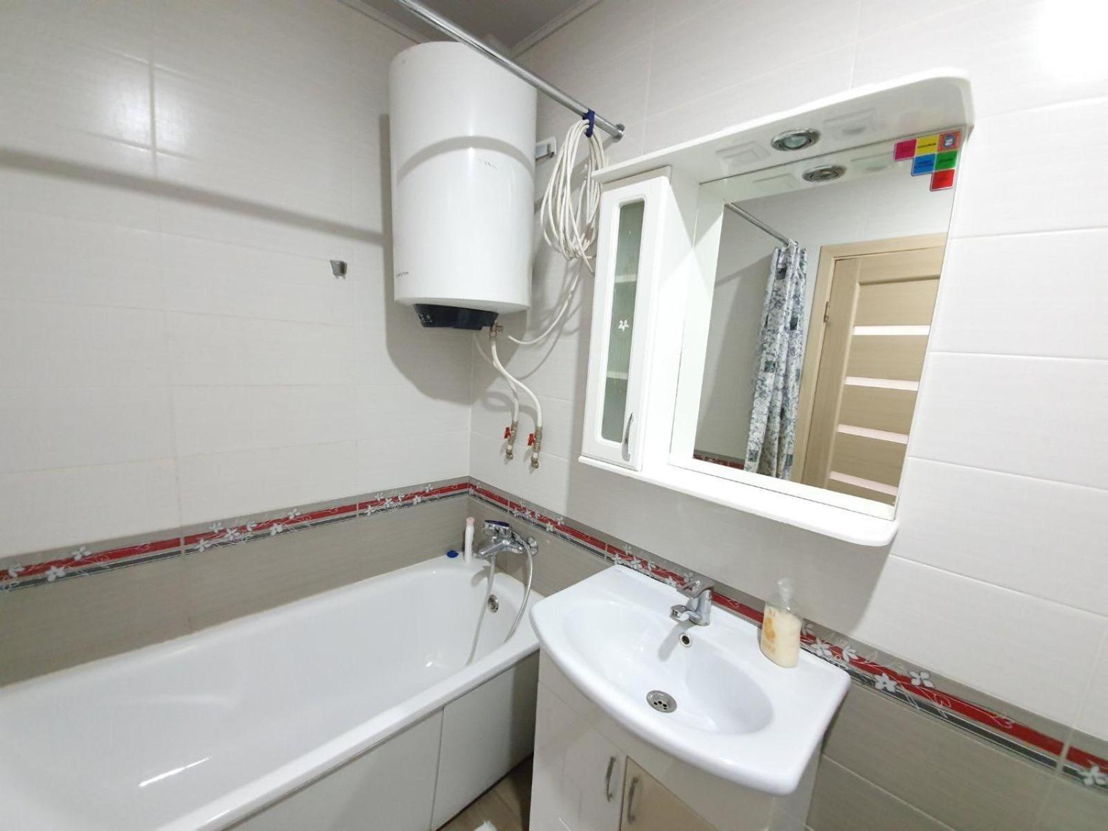 Tourist Home At Stefan Cel Mare With 2 Rooms Кишинев Екстериор снимка